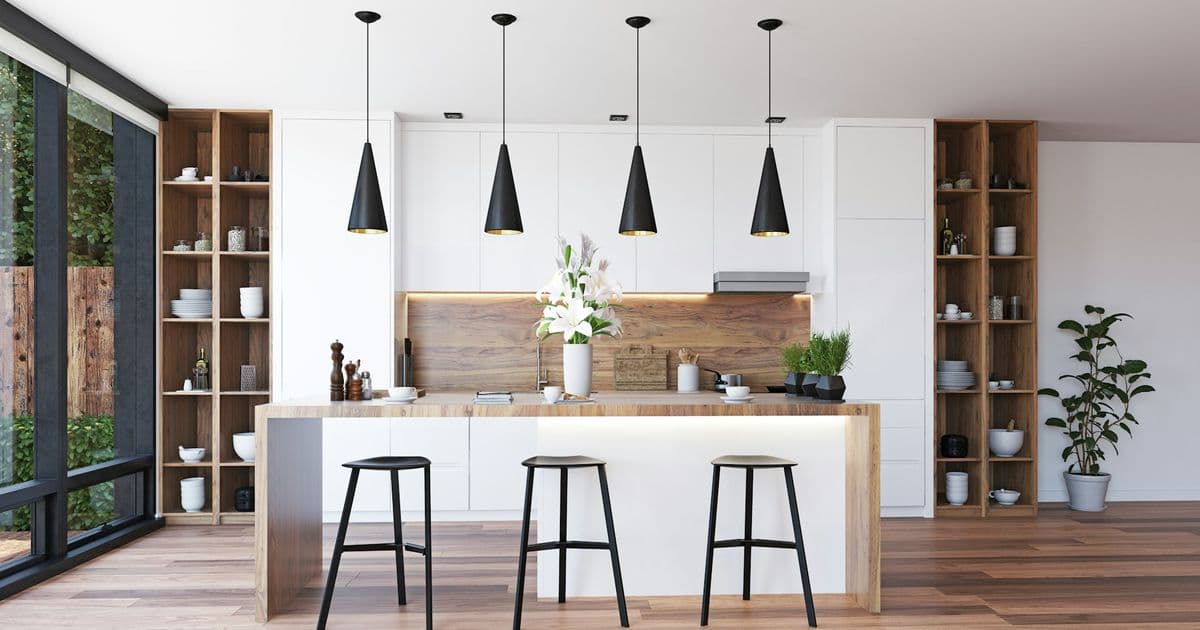 Theke in Holz und Weiß