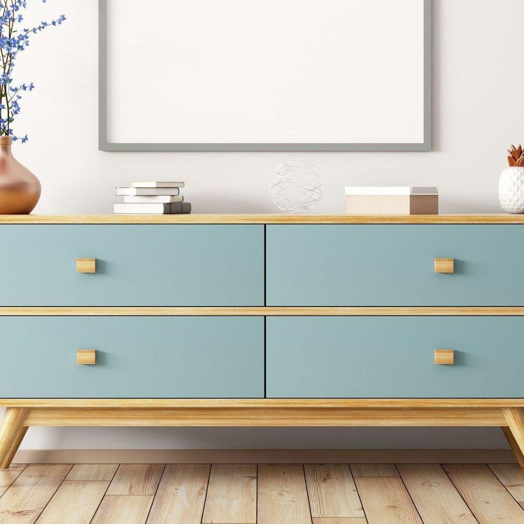 Kommode in Türkis und Holzoptik