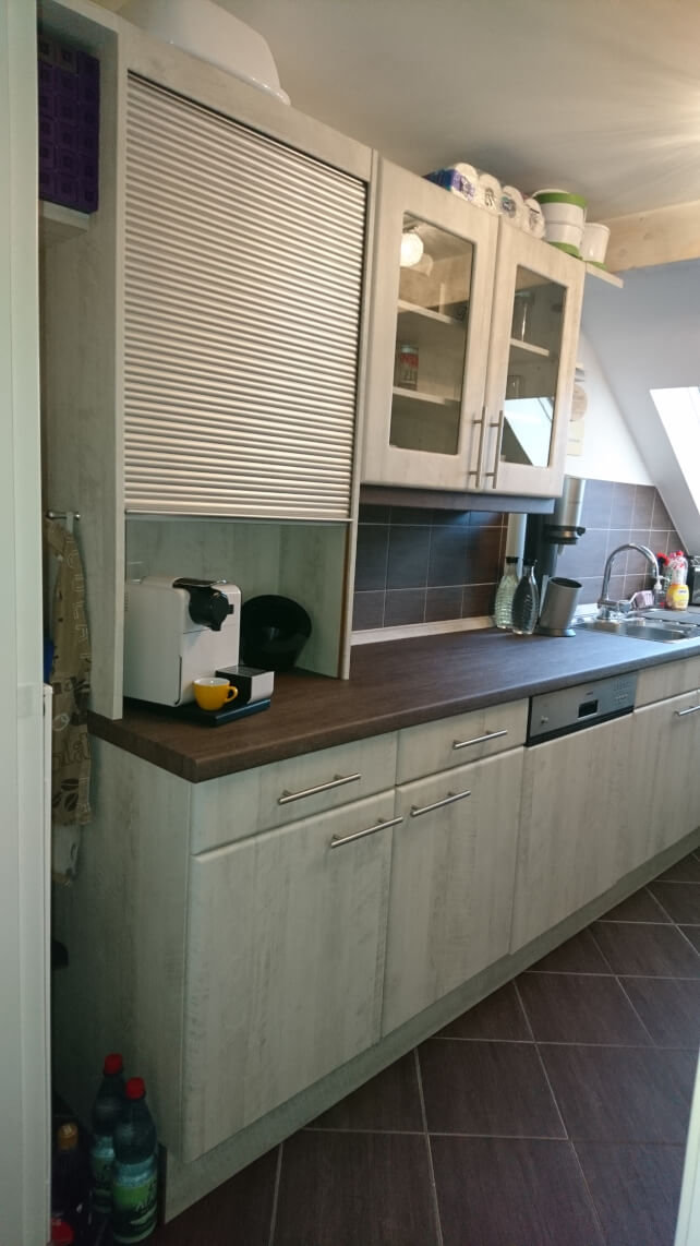 Ganze Küche erneuern Klebefolie Kueche Kuechenschraenke beige DW801 PZ912 01