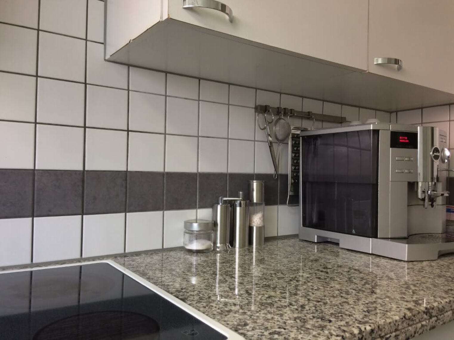 resimdo film kitchen countertop grey tiles example