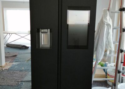 Möbelfolie Küche Kühlschrank Schwarz S140 Pure Black 01